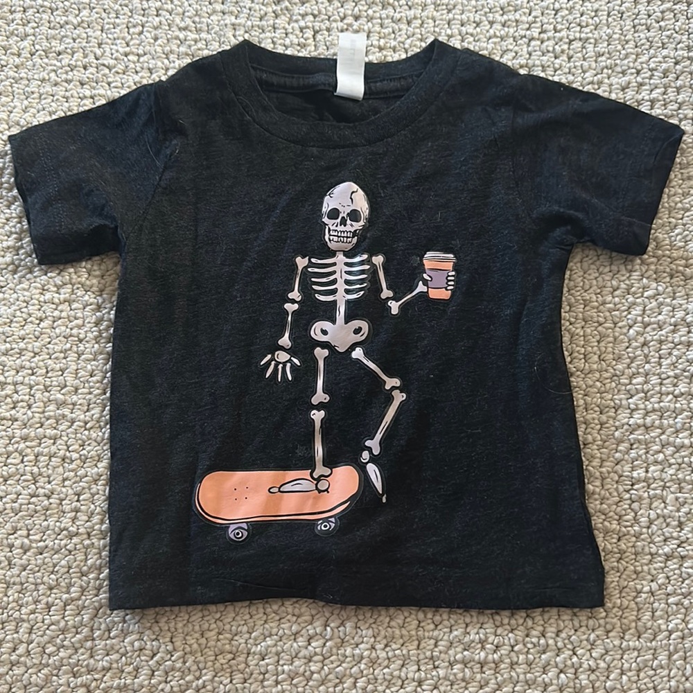 Skelton tee shirt 12-18 month
